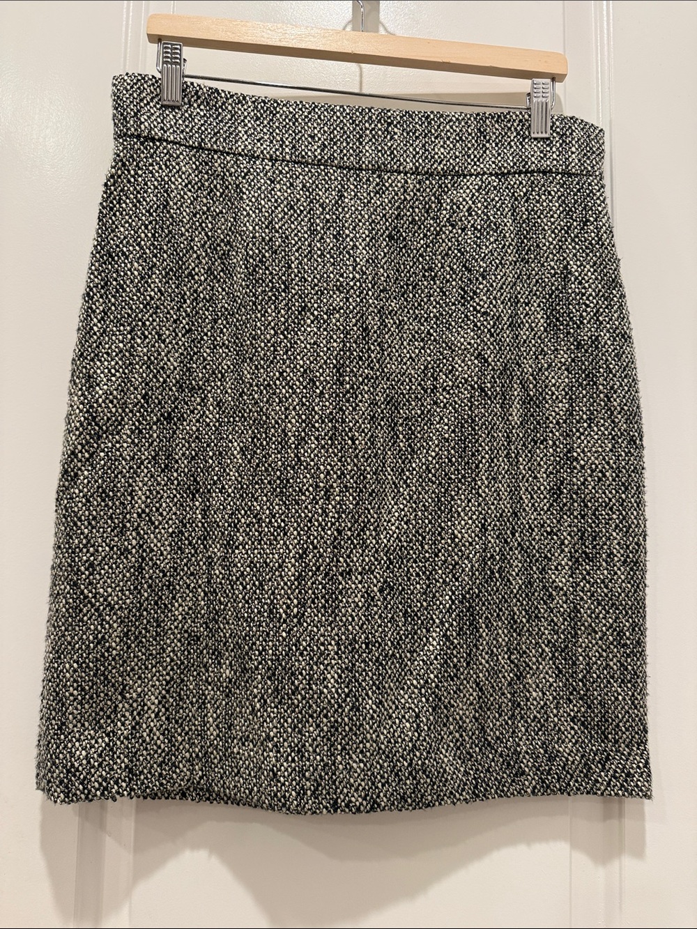 Brooks Brothers Black and White Tweed Pencil Skirt with Gold Threading